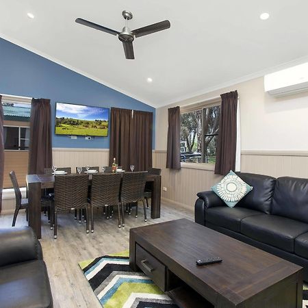 Armidale Tourist Park Hotel Екстериор снимка