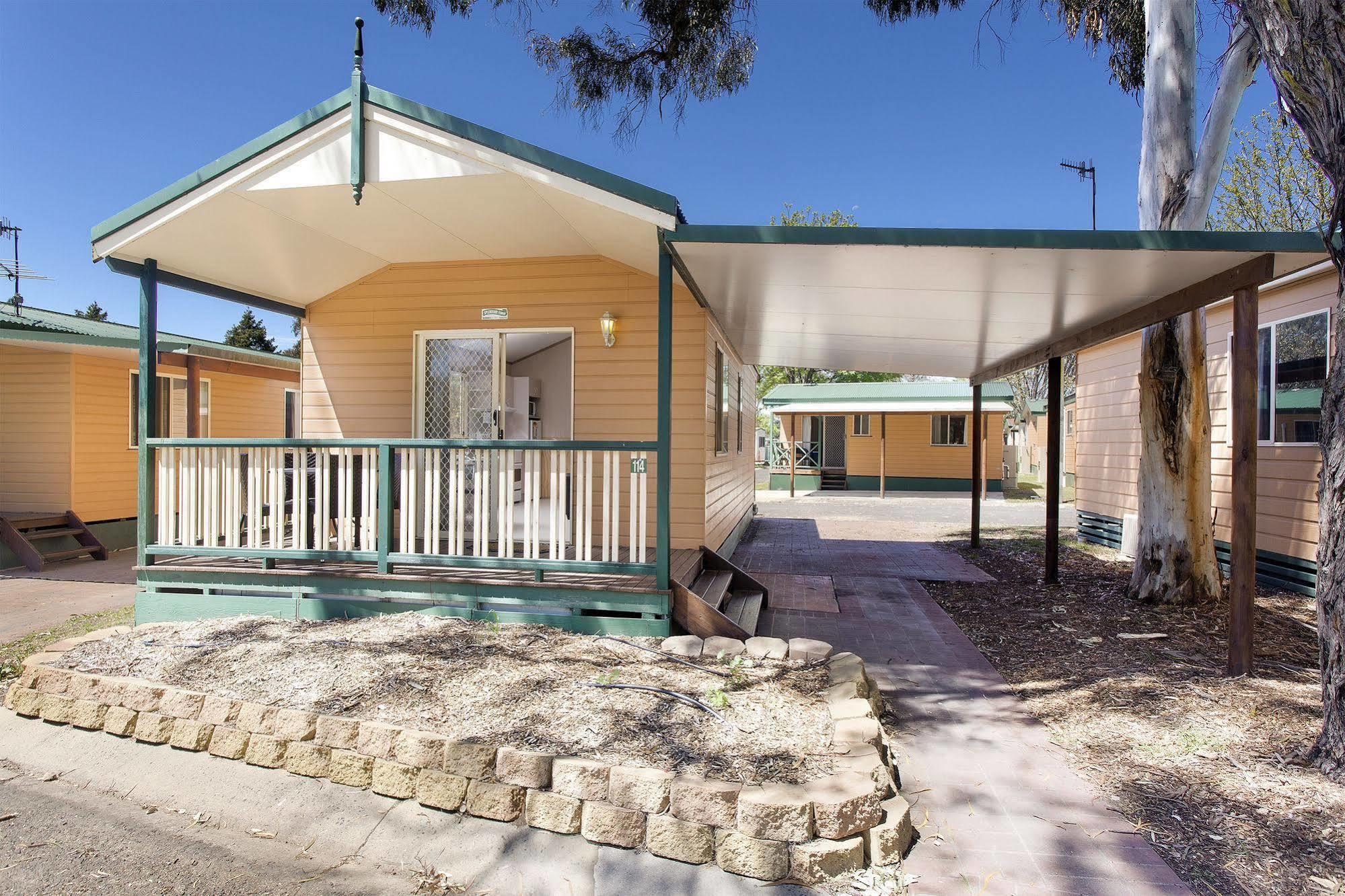 Armidale Tourist Park Hotel Екстериор снимка