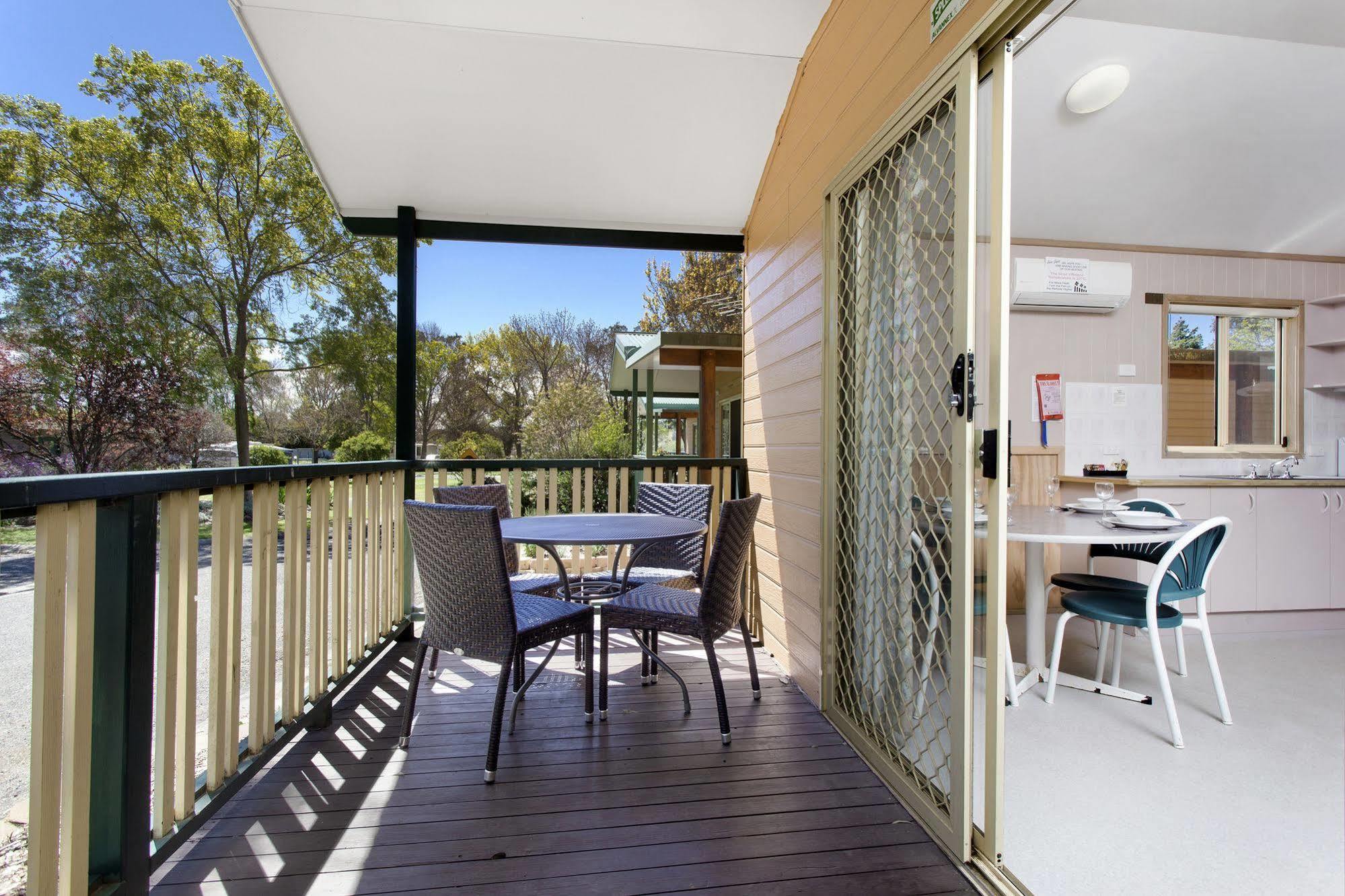 Armidale Tourist Park Hotel Екстериор снимка